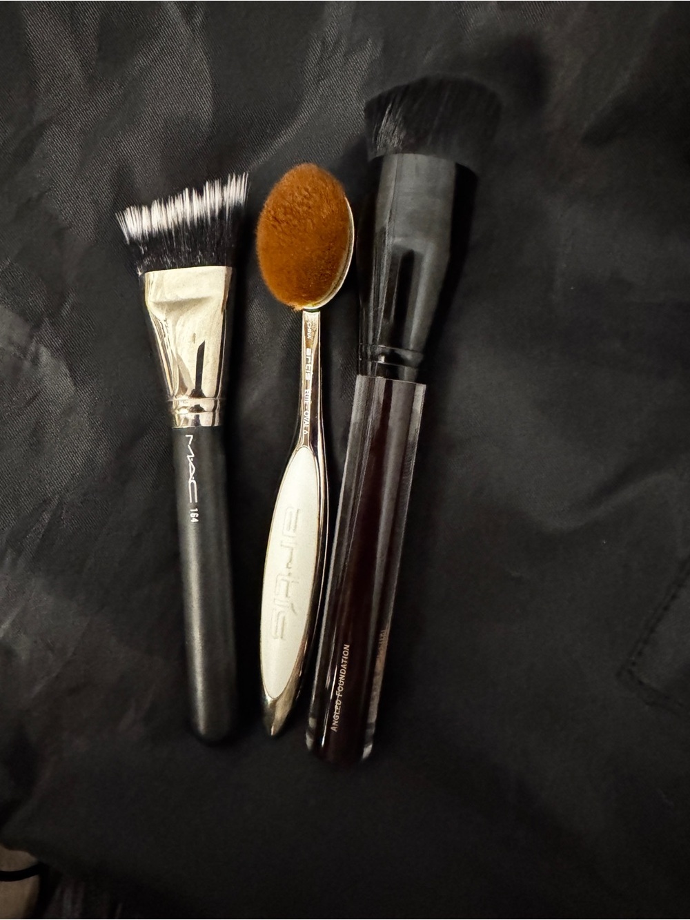 Set of 3 Luxury Makeup Brushes - MAC, Kevyn Aucoin, Artis Elite